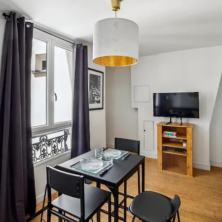 Apartamento Au Coeur Du Marais, Rue Des Rosiers!